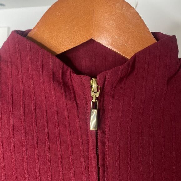 Ballessa Burgundy Jacket Made in Canada - Picture 4 of 5